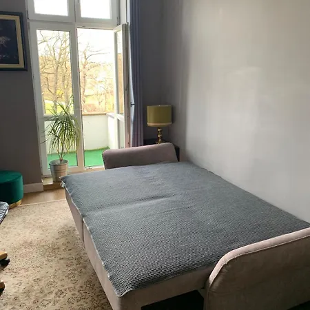 3 Bedroom Lux Center Vincent Apartment