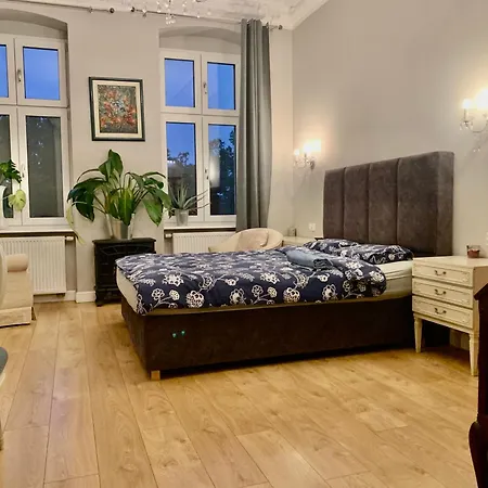 Apartament 3 Bedroom Lux Center Vincent *